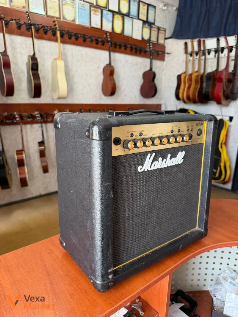 Комбопідсилювач для електрогітари Marshall MG15FX — фото 3
