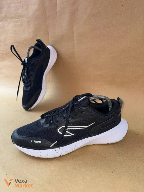Кросівки для бігу Kiprun Jogflow 39 (25 см)