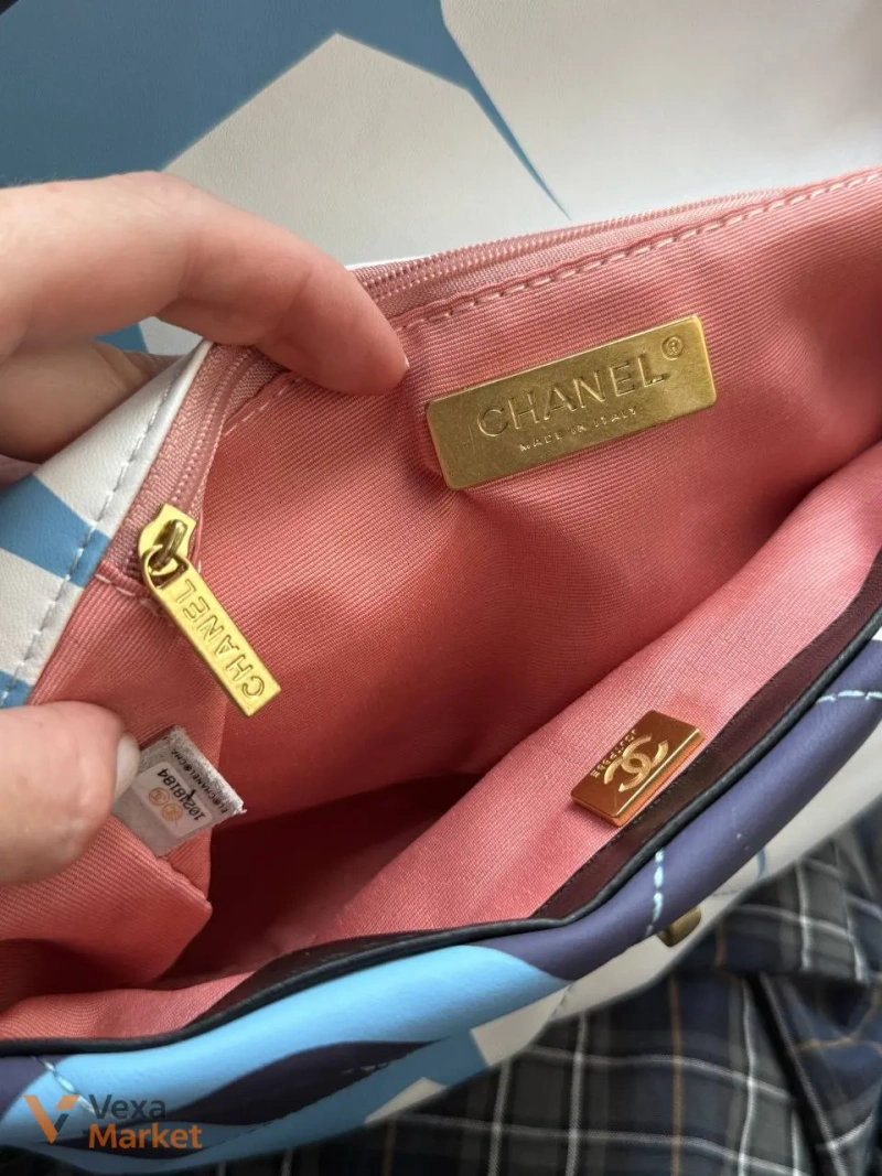 LOEWE сумка коричнева 23 см x 22 см — фото 6