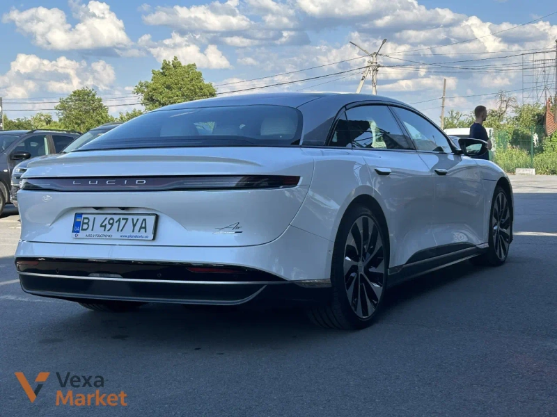 Lucid Air 2023 Електромобіль — фото 2