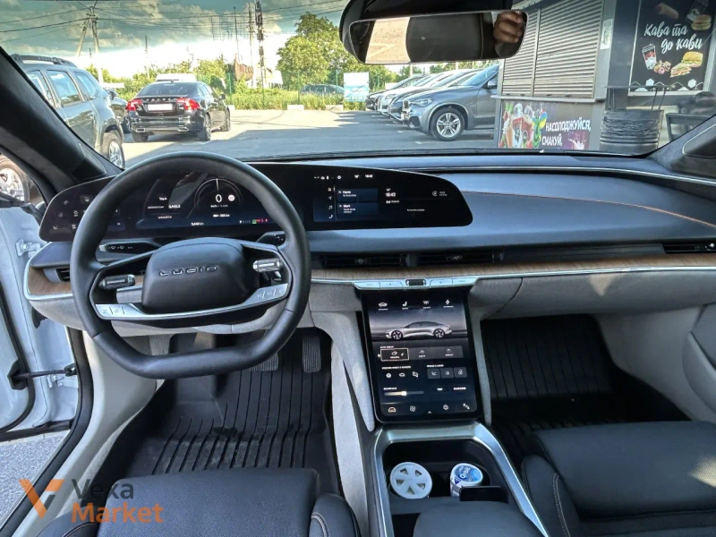 Lucid Air 2023 Електромобіль — фото 5