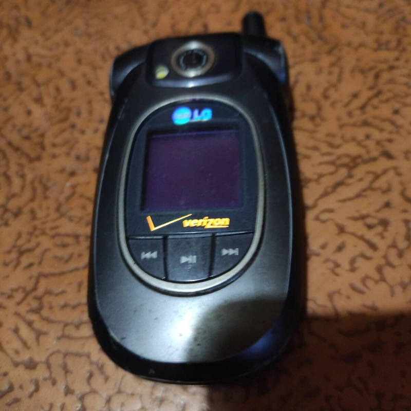 Мобільний телефон Lg VX8300 CDMA — фото 4