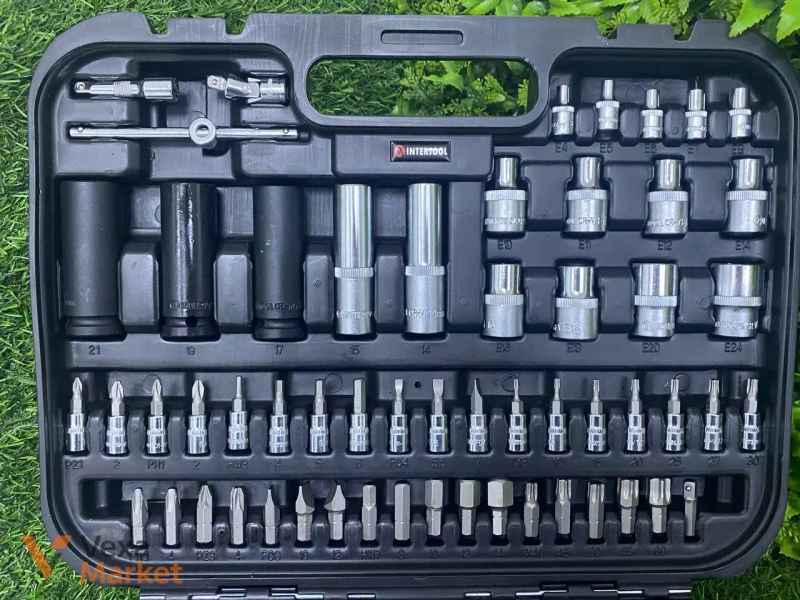 Набір інструментів Intertool ET-8111 1/2 & 1/4 111 од. Super Lock Cr-V Storm — фото 4