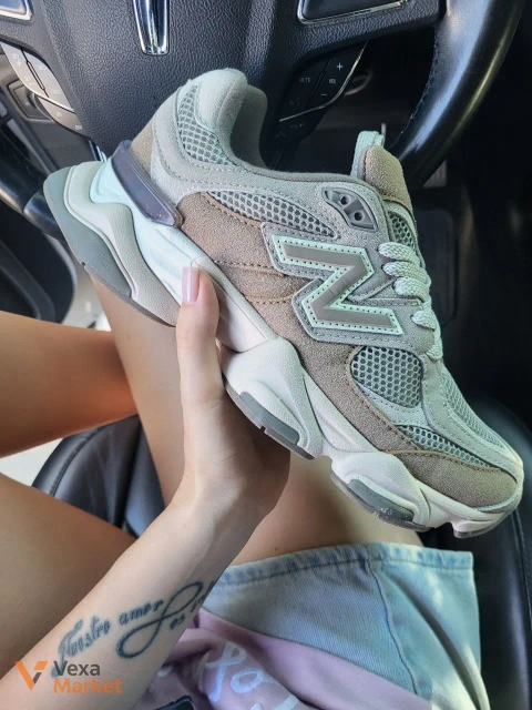 New Balance 9060