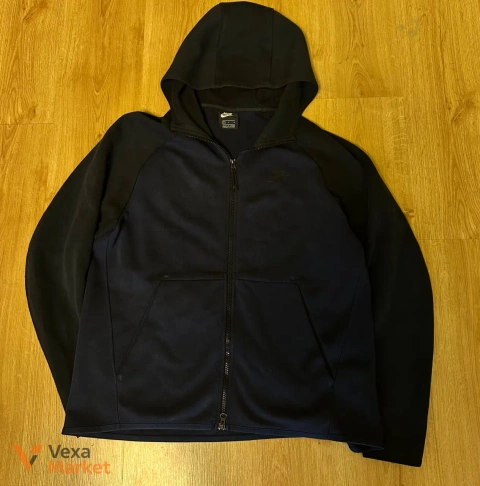 Nike Tech Fleece зипка размер L
