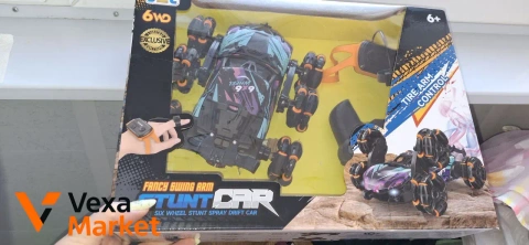 Нова іграшкова машинка Stunt Car з радіокеруванням