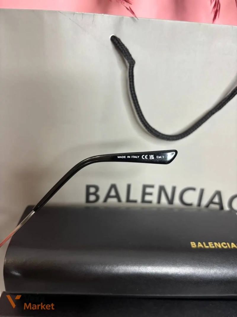 Окуляри Balenciaga — фото 2
