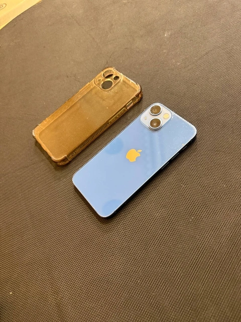 Продам iPhone 13 mini.