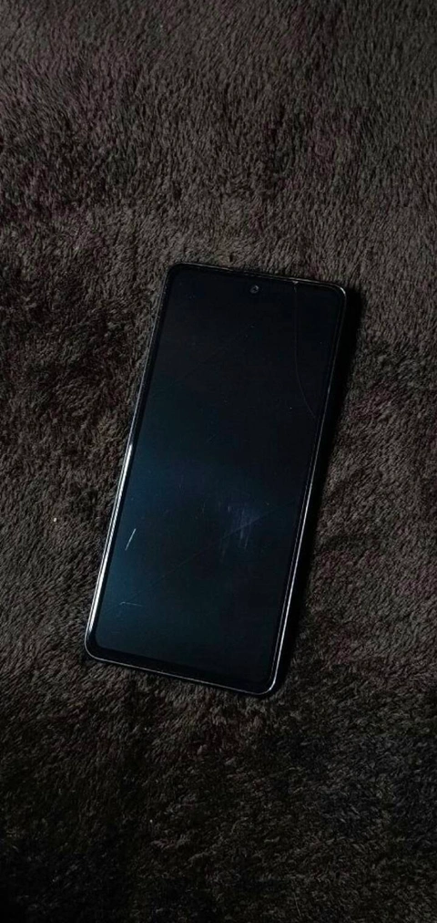 Продам смартфон.
