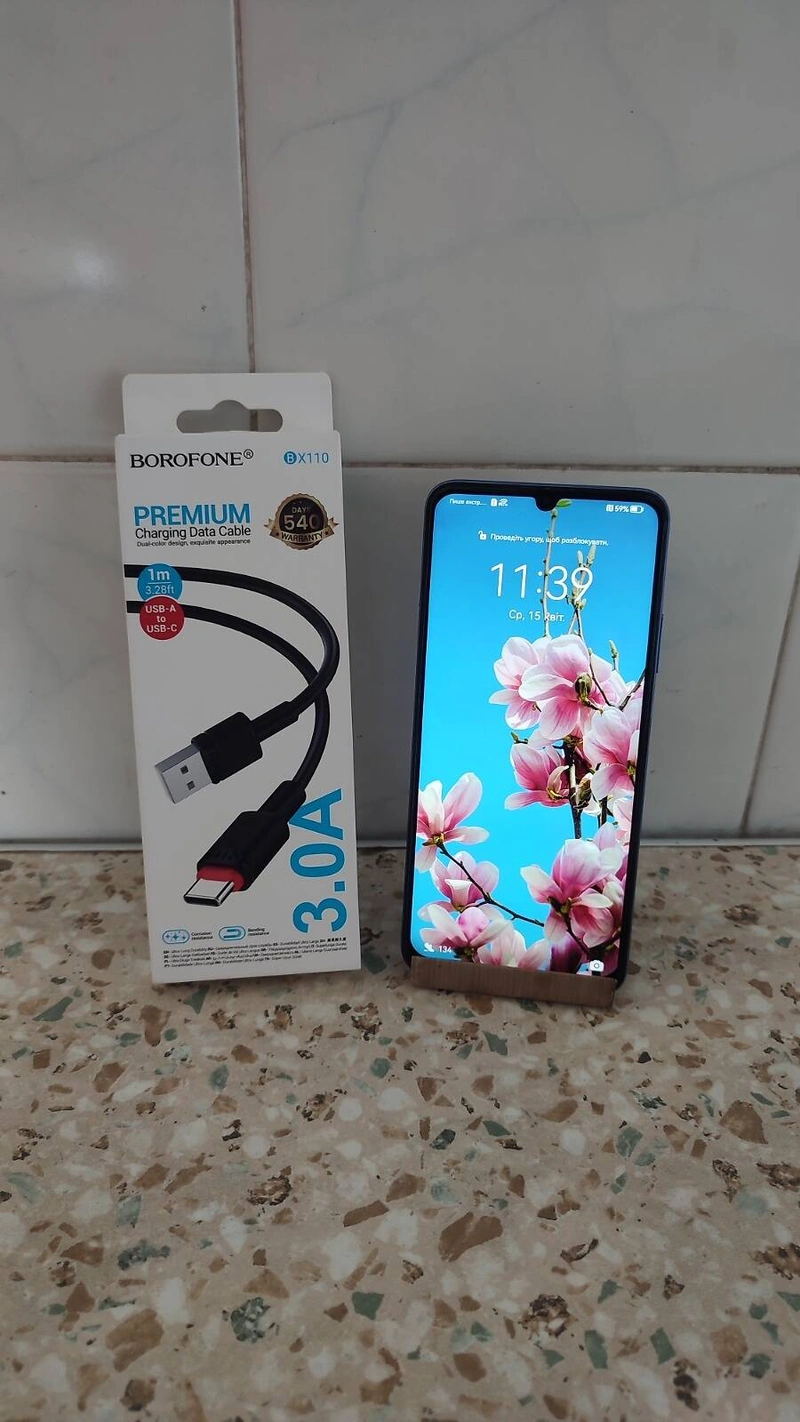 Продам смартфон Huawei Nova Y70 ,4/128GB. — фото 2