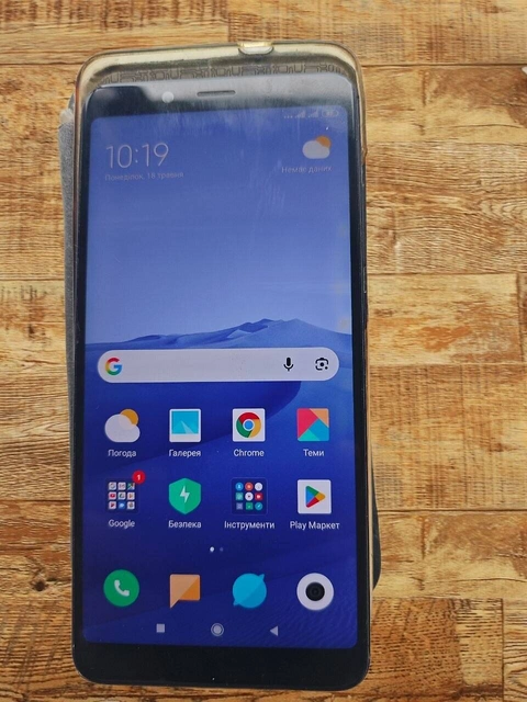 Продам Xiaomi Redmi Note 5 (4/64 ГБ)