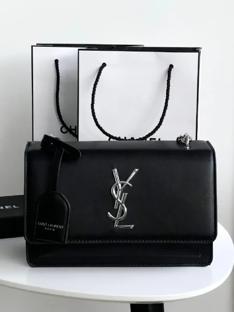 Жіноча сумочка клатч Saint Laurent гладка чорний