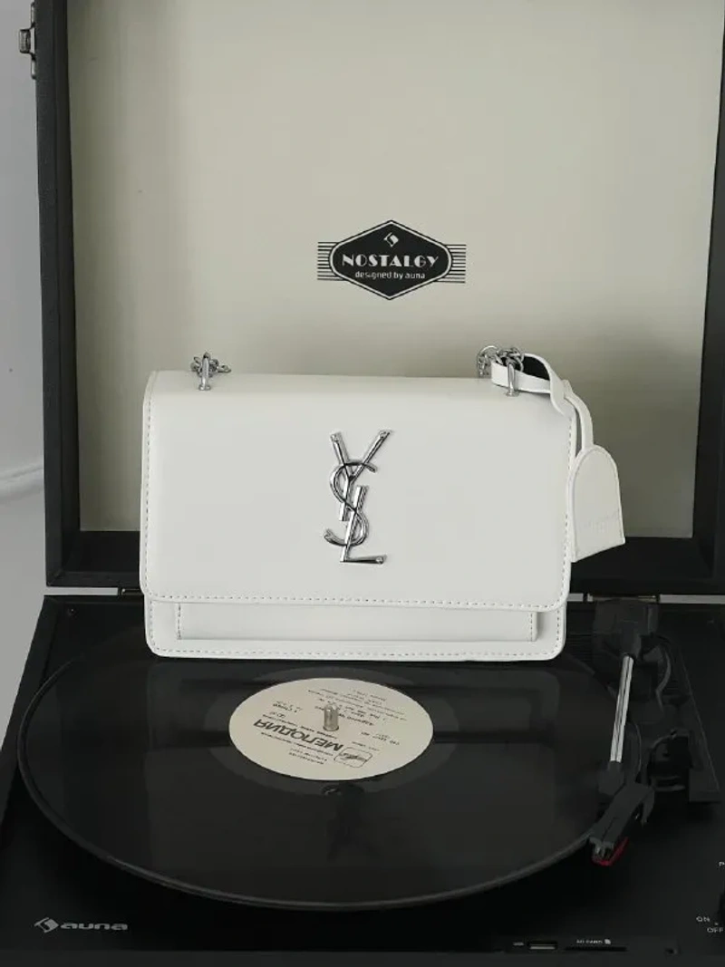 Жіноча сумочка клатч Saint Laurent гладка чорний — фото 2