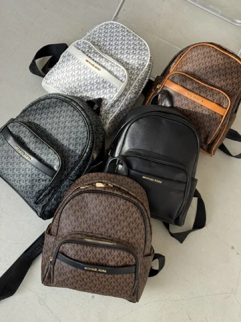 Рюкзак Michael Kors Bexкодчорний 20017-1