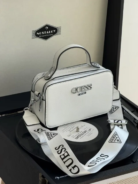Сумочка Guess кросс-боді еко-шкіра чорна