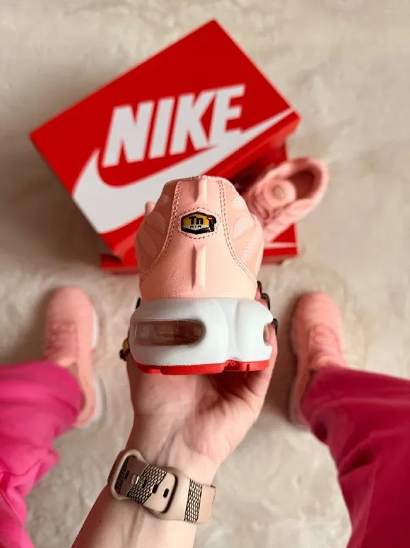 Кросівки Жіночі Nike Air Max Tn Premium Rose & White — фото 2