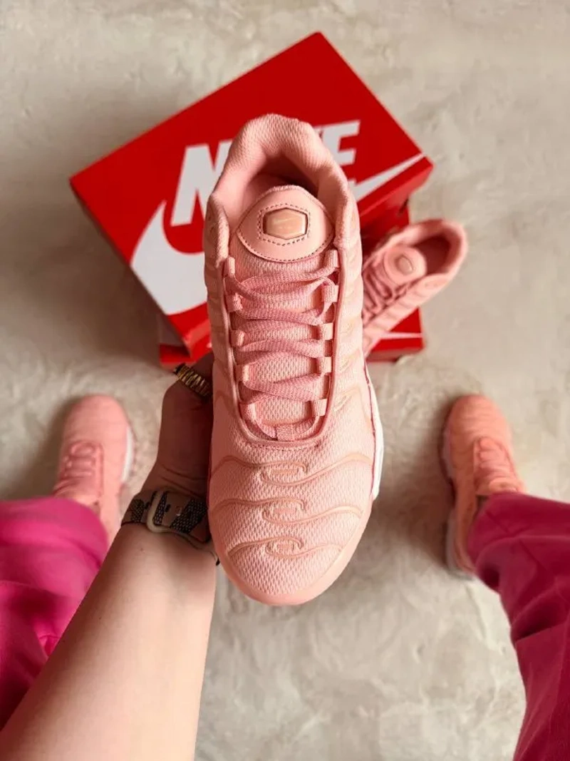 Кросівки Жіночі Nike Air Max Tn Premium Rose & White — фото 3