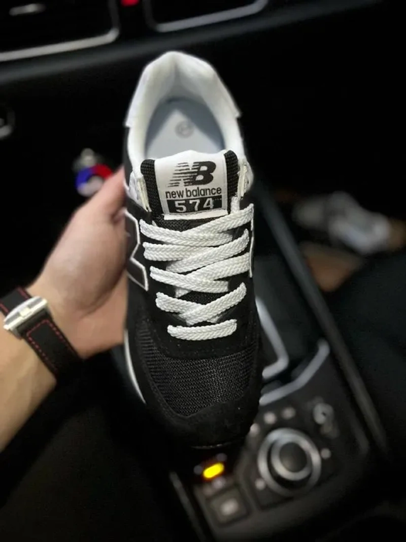 Кросівки жіночі New Balance 574 Black & White — фото 3