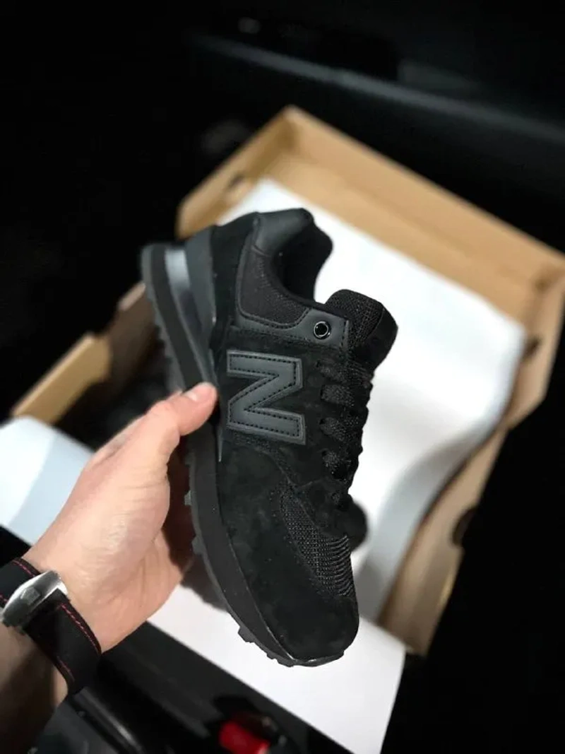Кросівки Жіночі New Balance 574 All Black — фото 6