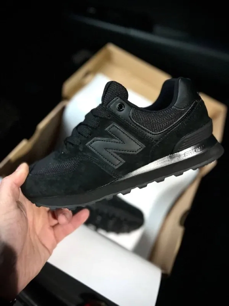 Кросівки Жіночі New Balance 574 All Black — фото 8