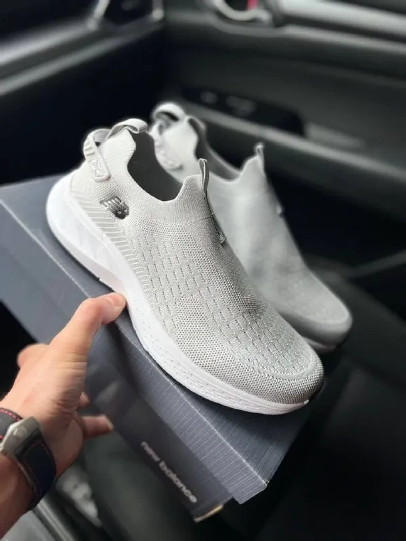 Кросівки Чоловічі New Balance Light Gray — фото 2