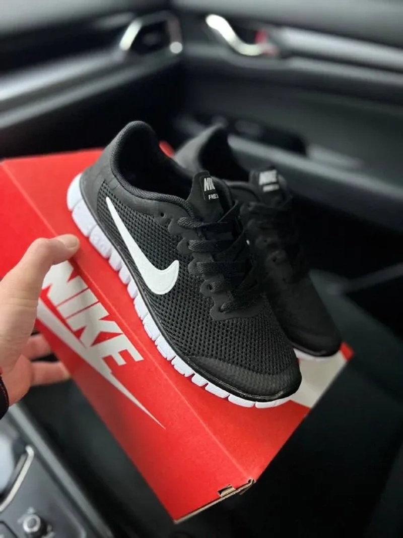 Кросівки Жіночі Nike Free Run 3.0 Black White — фото 2