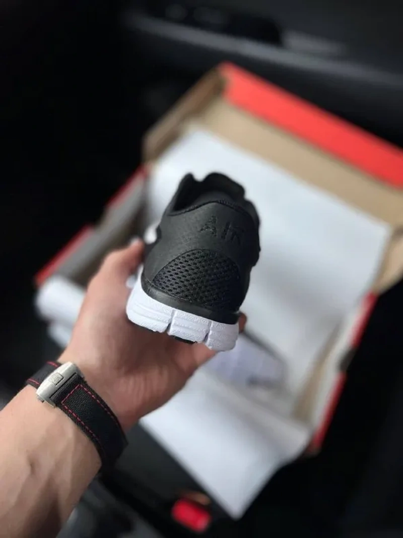 Кросівки Жіночі Nike Free Run 3.0 Black White — фото 4
