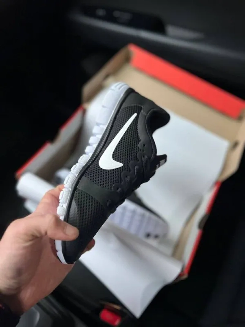 Кросівки Жіночі Nike Free Run 3.0 Black White — фото 5