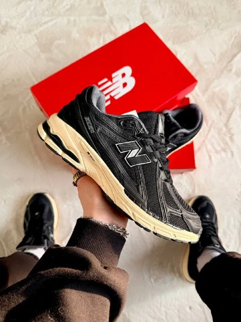 Кросівки Жіночі New Balance 1906R Black Beige — фото 5