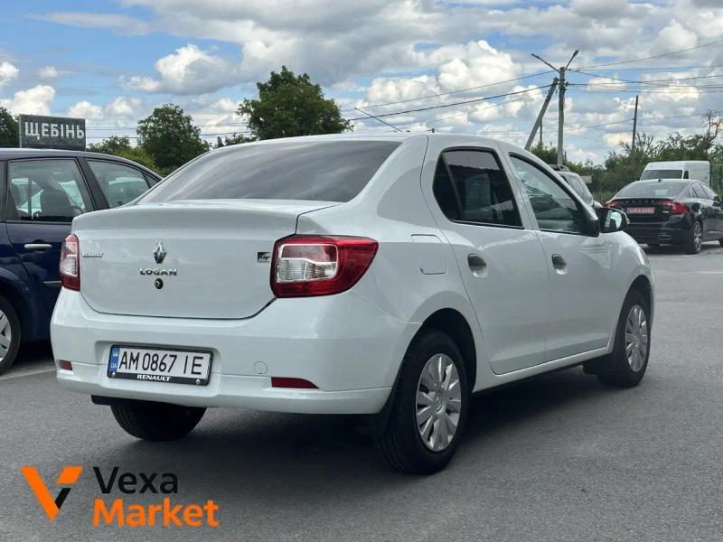 Renault Logan 2016 Білий, 1.2 л. — фото 2