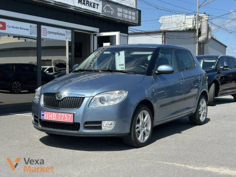 Skoda Fabia 2008 Бензин 1.6 л. Сірий
