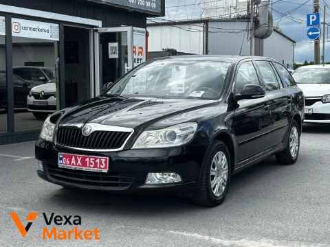 Skoda Octavia 2009 1.6 л Бензин Ручна / Механіка Чорний
