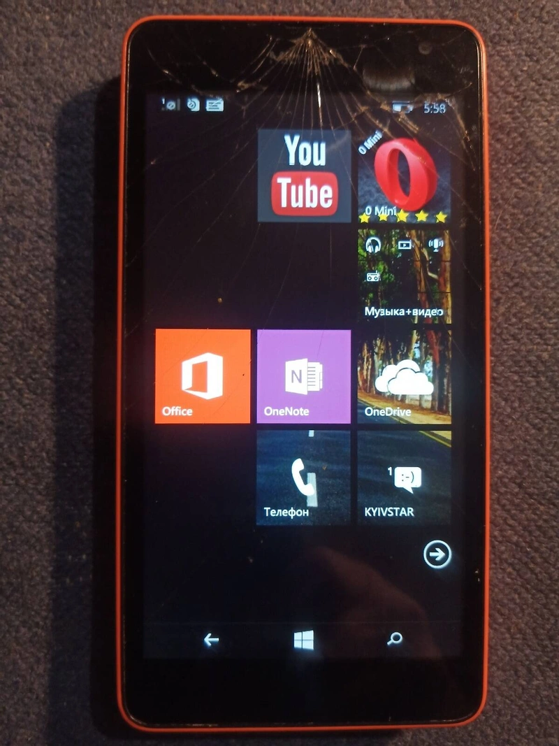 Смартфон Lumia RM-1090 Microsoft. — фото 4