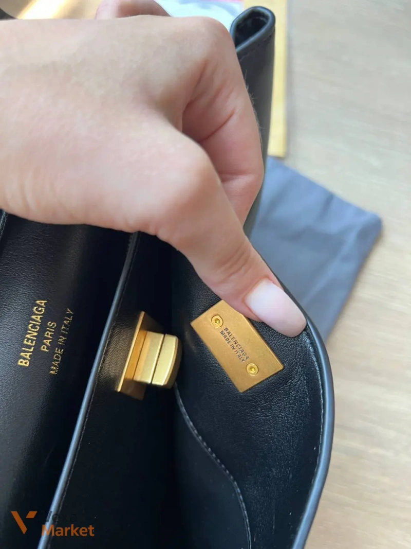 Сумка Balenciaga Rodeo 30 см — фото 7