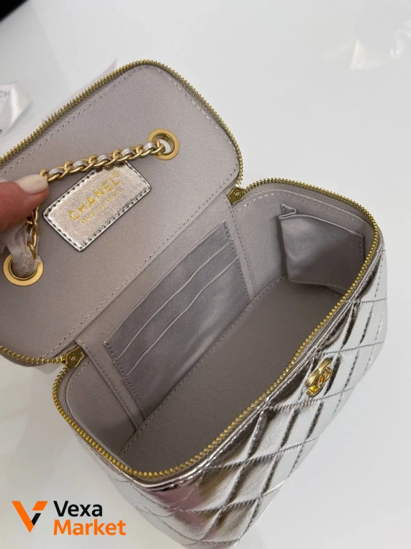 Сумка Chanel Vanity 17 см — фото 3