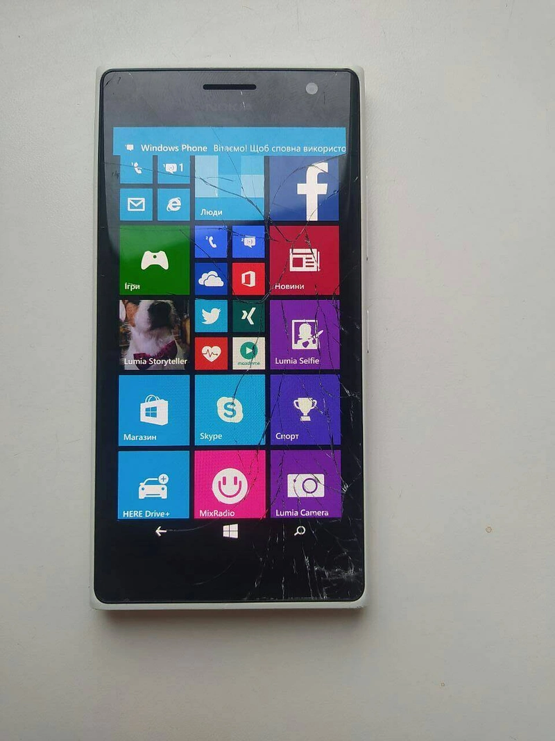 Телефон Lumia 730 (RM1040) — фото 2