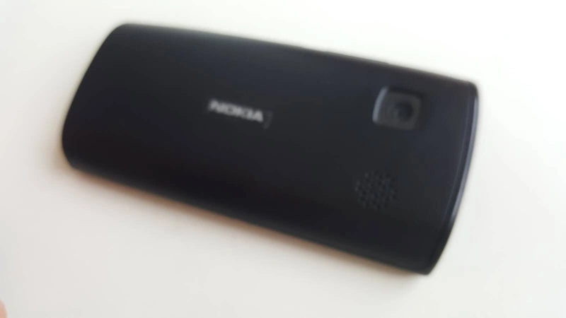 Телефон Nokia 500 смартфон — фото 2