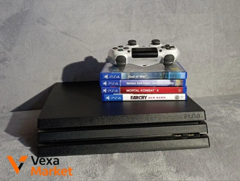 Игровая приставка Sony PlayStation 4 Pro с дисками