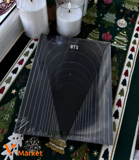 BTS MAP OF THE SOUL ON:E CONCEPT PHOTOBOOK (ROUTE Ver.)