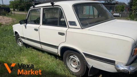 ВАЗ 21013 1985 года