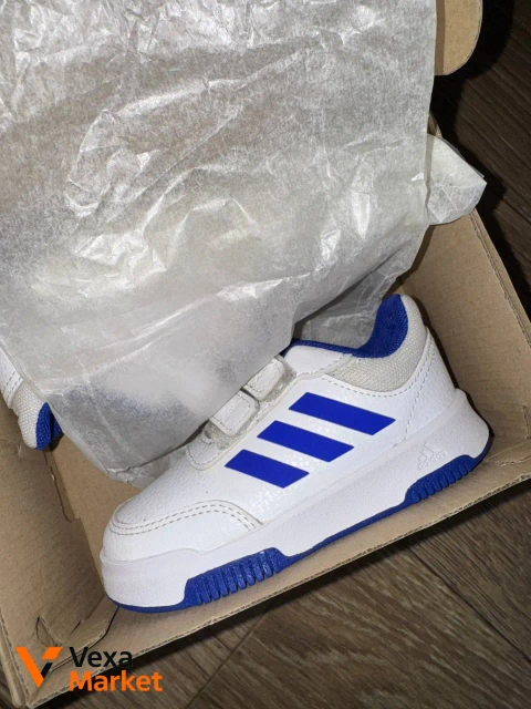 Детские кроссовки Adidas размер 22