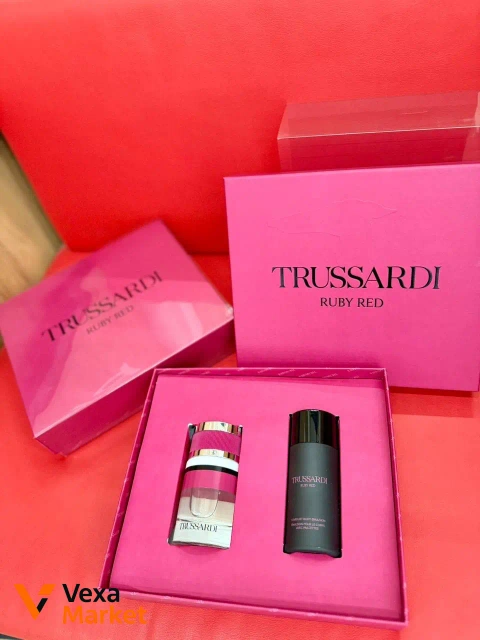 Набор Trussardi Ruby Red: Парфюмированная вода 60 мл + Лосьон для тела 125 мл
