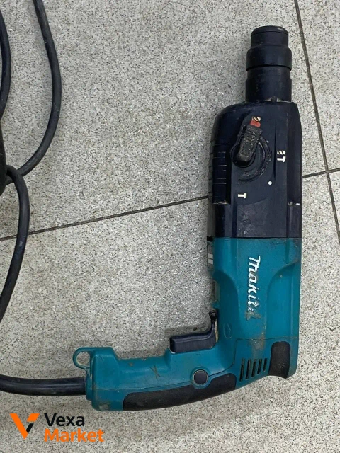 Перфоратор Makita HR 2450