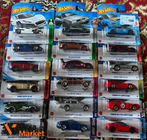 Коллекционные модели автомобилей Hot Wheels