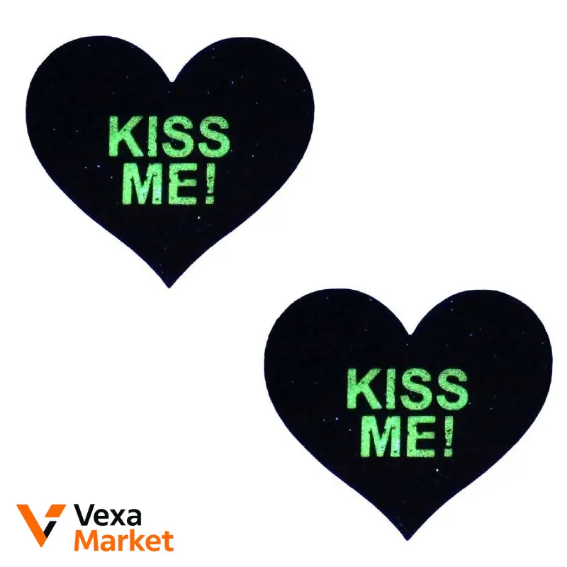 Светящиеся наклейки на грудь 'Kiss Me' в форме сердца — фото 3