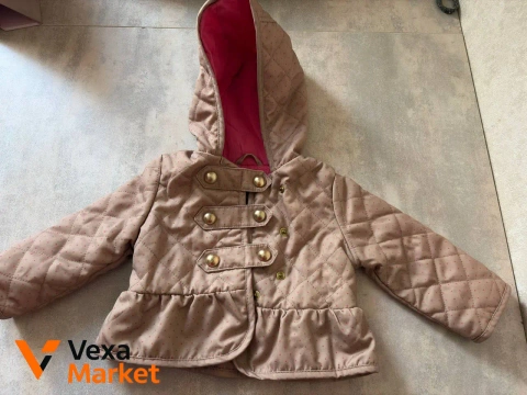 Оригинальная детская куртка GAP для девочки на 12-18 месяцев