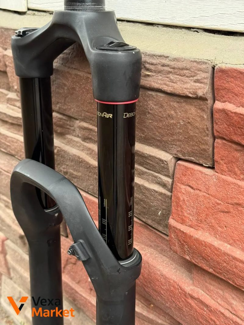 Rock Shox Lyrik RC 160mm 29 Boost вилка — фото 5