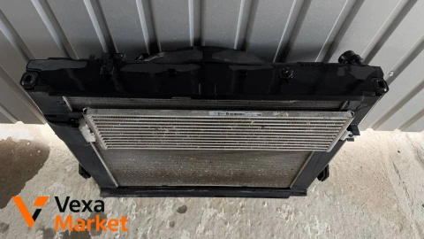 Радиатор охлаждения F30 B48 330e PHEV