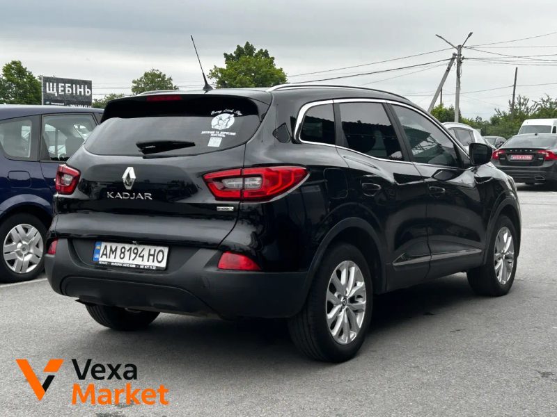 Renault Kadjar 2016 Чорний — фото 2