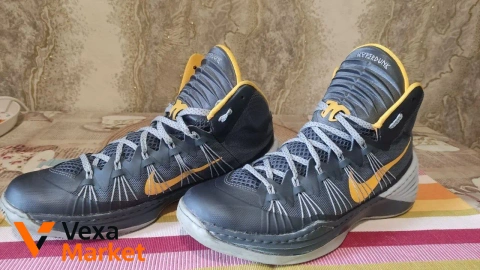 Баскетбольные кроссовки NIKE Hyperdunk р. 45,5